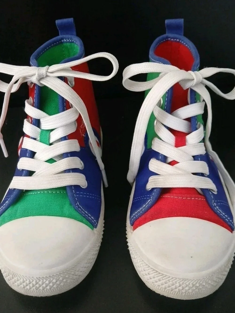 Nintendo Super Mario Boys Size 12 Shoes Red Blue Green White Sole High Tops